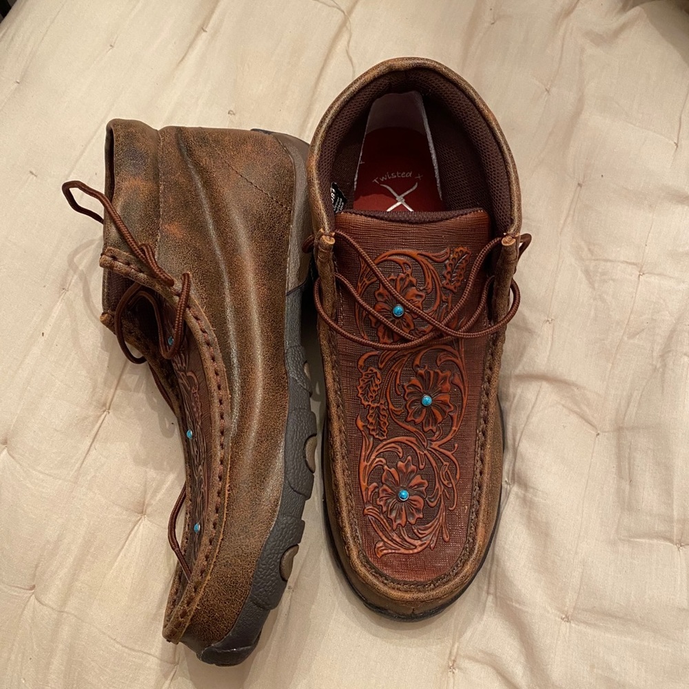 Tooled twisted X BRAND NEW
